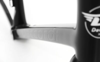 Matte Black bikes Vs Gloss Black